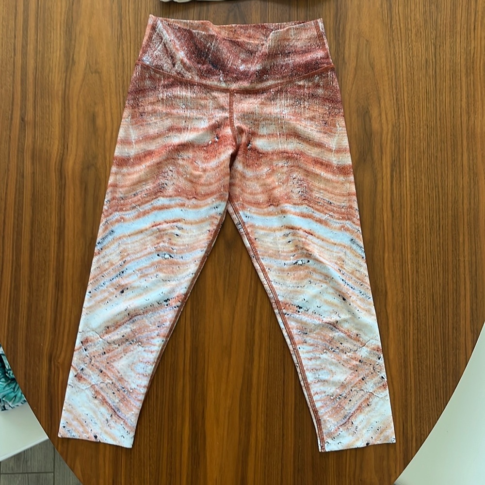 JIVA Flex Capri Agate Leggings Size Small